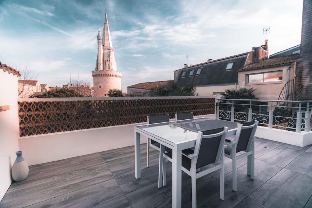 Apartamento Vue Superbe Sur Tour De La Lanterne T2 Avec Terrasse Remparts 2 La Rochelle  Exterior foto